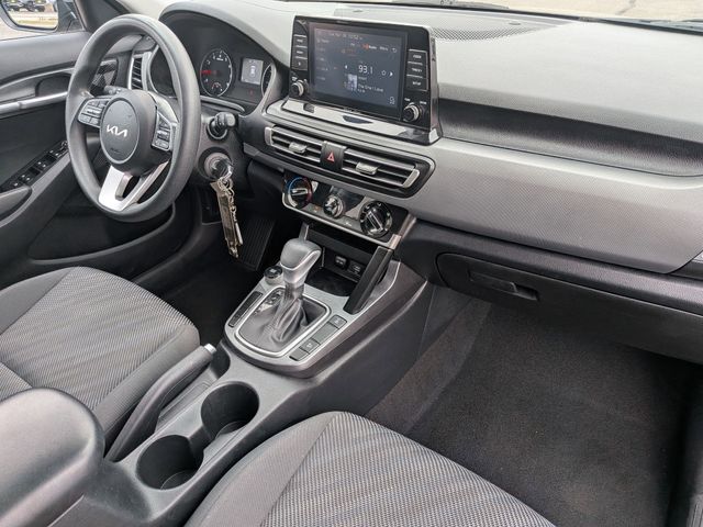 2023 Kia Seltos LX - Photo 24
