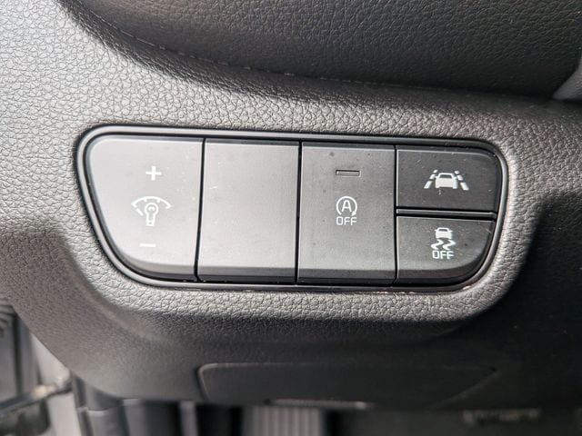 2023 Kia Seltos LX - Photo 19