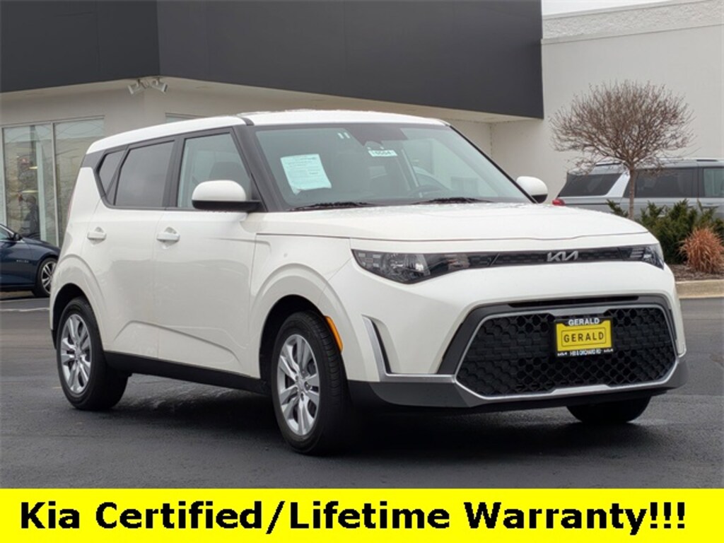 Certified 2023 Kia Soul LX Hatchback