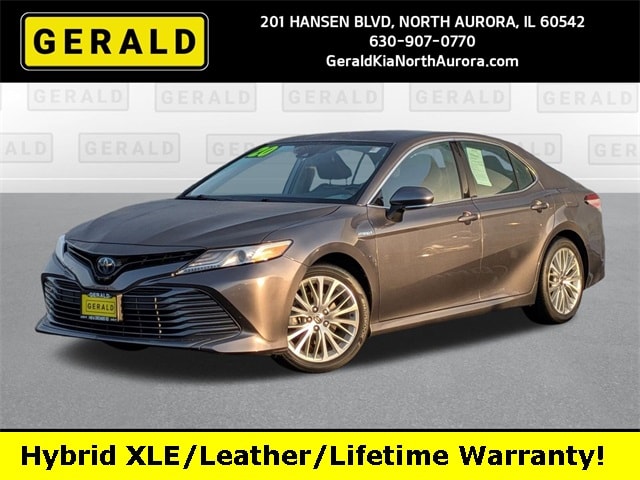 2020 Toyota Camry XLE's photo