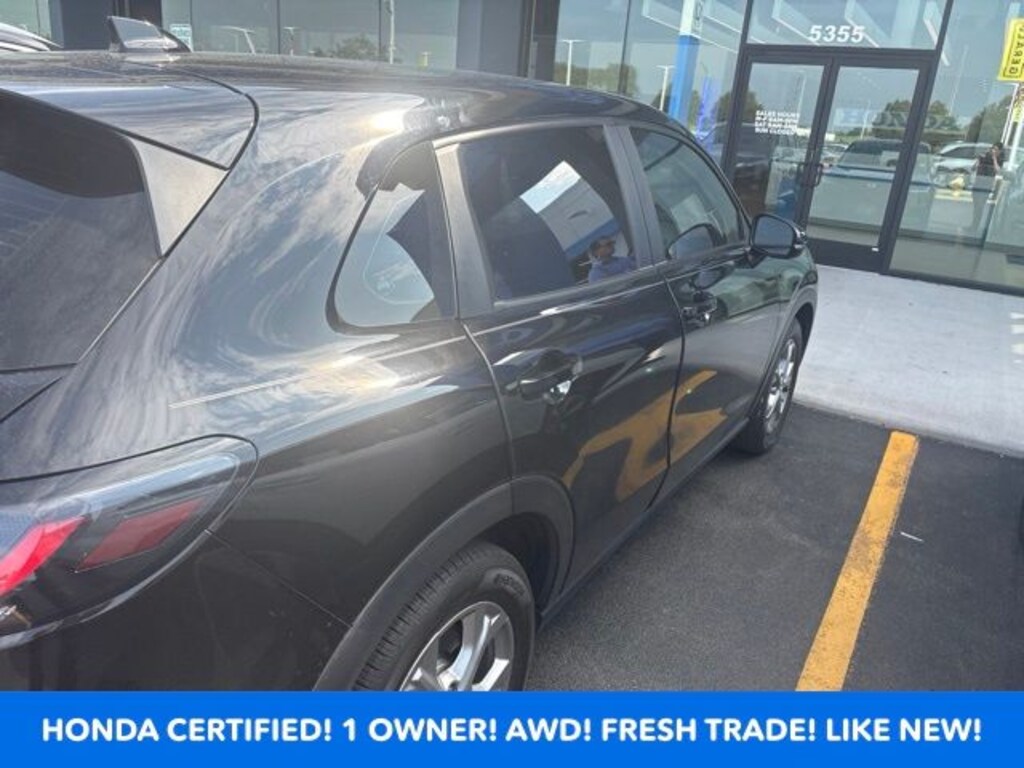 Certified 2025 Honda HR-V LX SUV