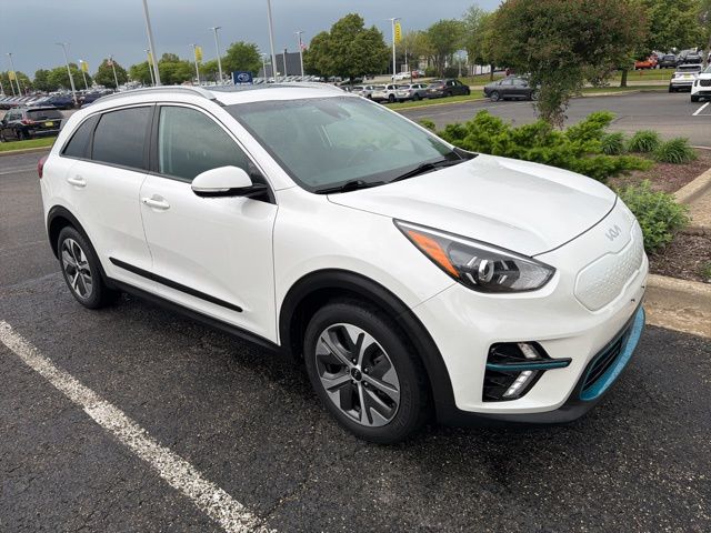 Certified 2022 Kia Niro EX Premium with VIN KNDCE3LG0N5142674 for sale in North Aurora, IL