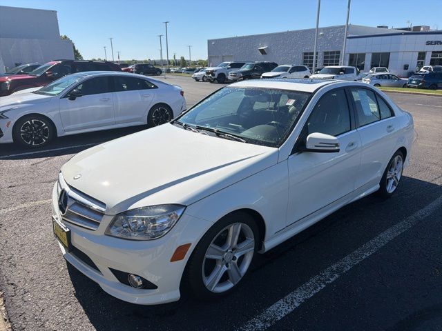 2010 Mercedes-Benz C-Class C300 Luxury 4Matic's photo