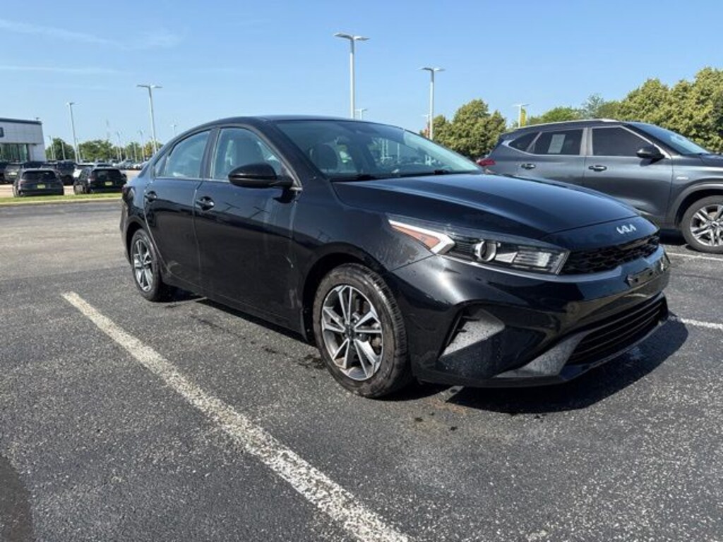 Certified 2022 Kia Forte LXS Sedan