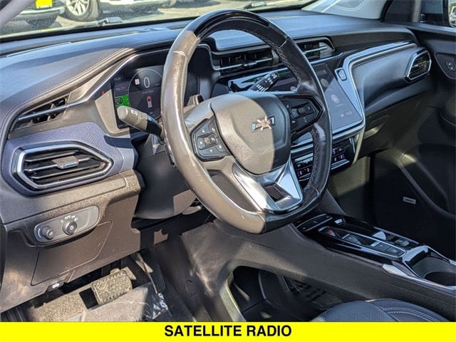 Used 2022 Chevrolet Bolt EUV Premier with VIN 1G1FZ6S0XN4129517 for sale in North Aurora, IL