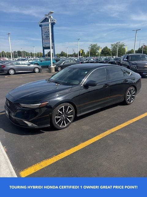 2023 Honda Accord Hybrid Touring's photo