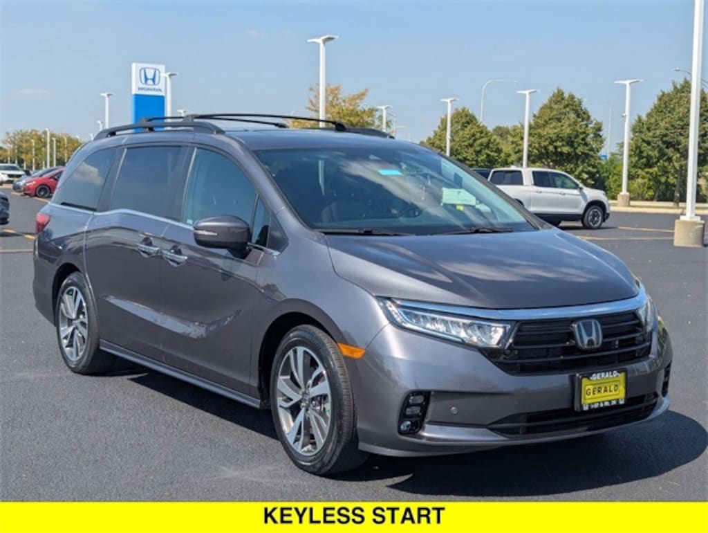 Certified 2023 Honda Odyssey Touring Van