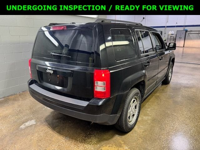 Used 2016 Jeep Patriot Sport with VIN 1C4NJPBB4GD603997 for sale in North Aurora, IL