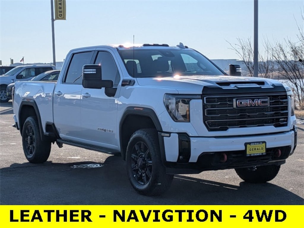 Used 2025 GMC Sierra 2500 HD AT4 Truck Crew Cab