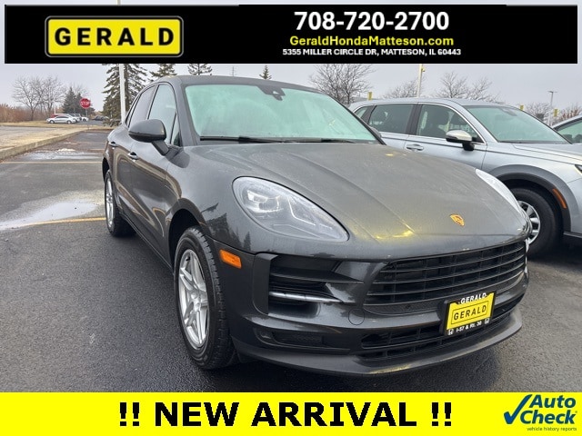 2021 Porsche Macan Base's photo