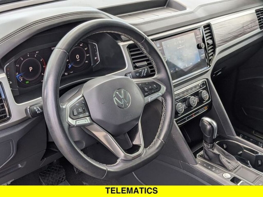 Used 2023 Volkswagen Atlas Cross Sport 2.0T SE w/Technology SUV