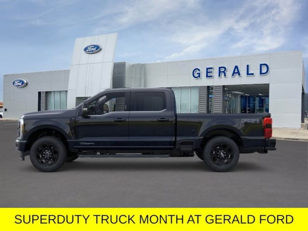 New 2026 Ford F-350 Lariat Truck Crew Cab