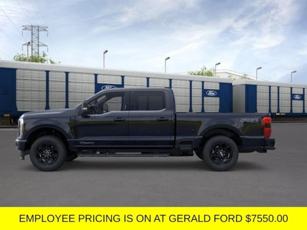New 2026 Ford F-350 Lariat Truck Crew Cab