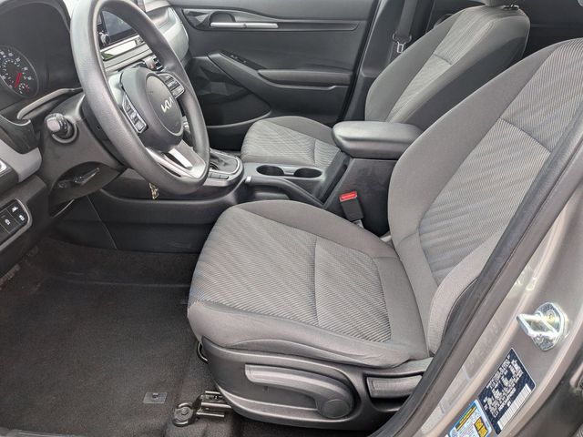 2023 Kia Seltos LX - Photo 10