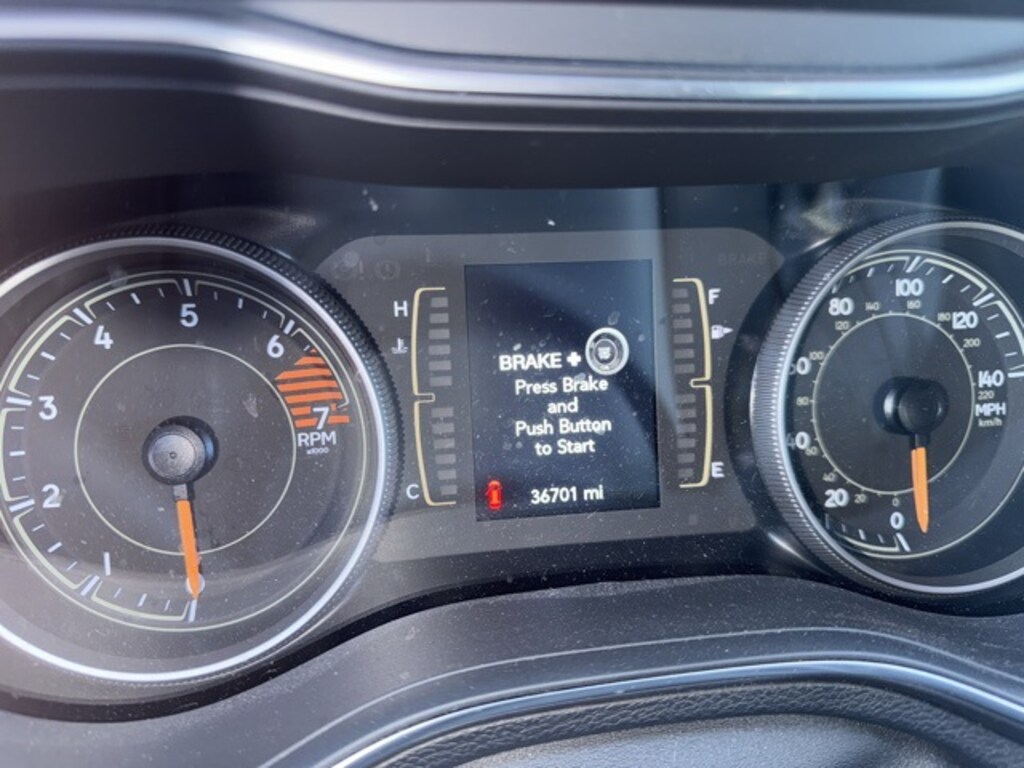 Used 2021 Jeep Cherokee Latitude Plus SUV