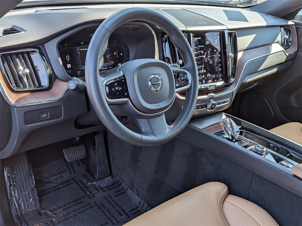 YV4L12RX8P1332145
