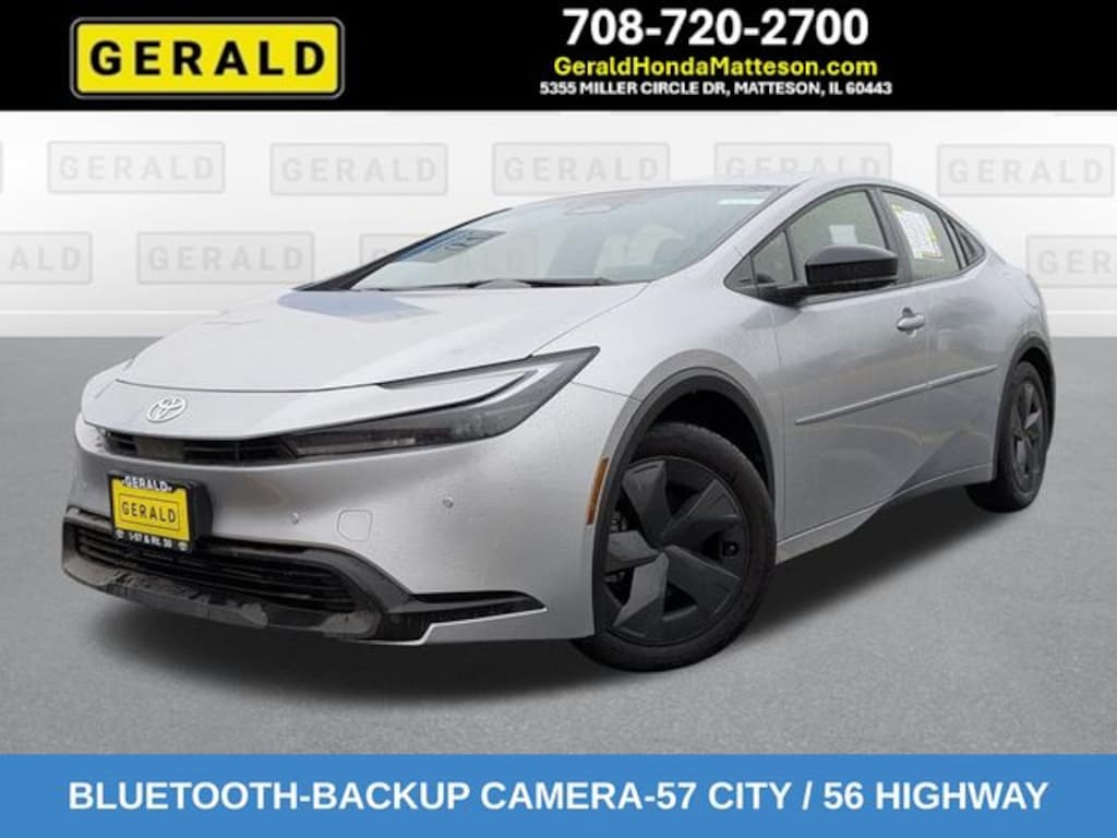 Used 2024 Toyota Prius LE Hatchback