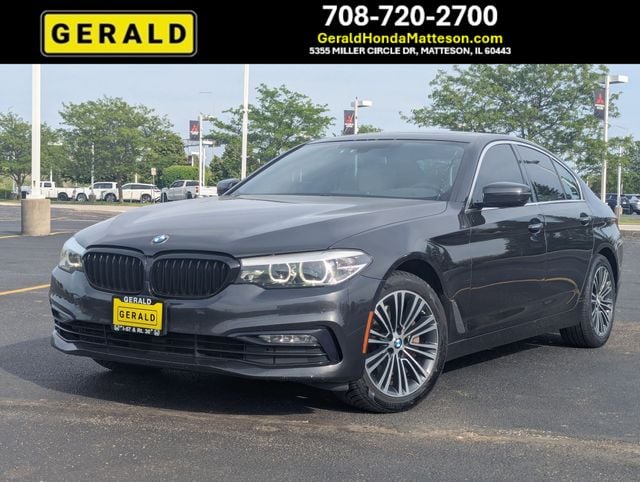 2018 BMW 5 Series 530i xDrive Sedan's photo