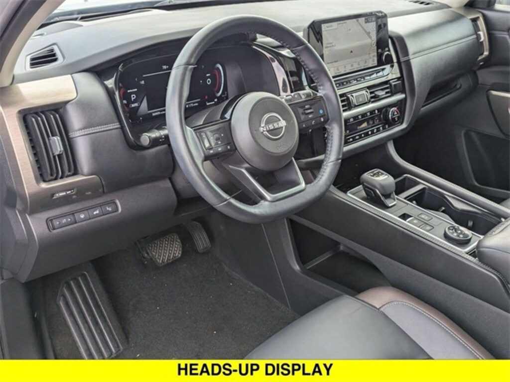 Used 2024 Nissan Pathfinder Platinum SUV