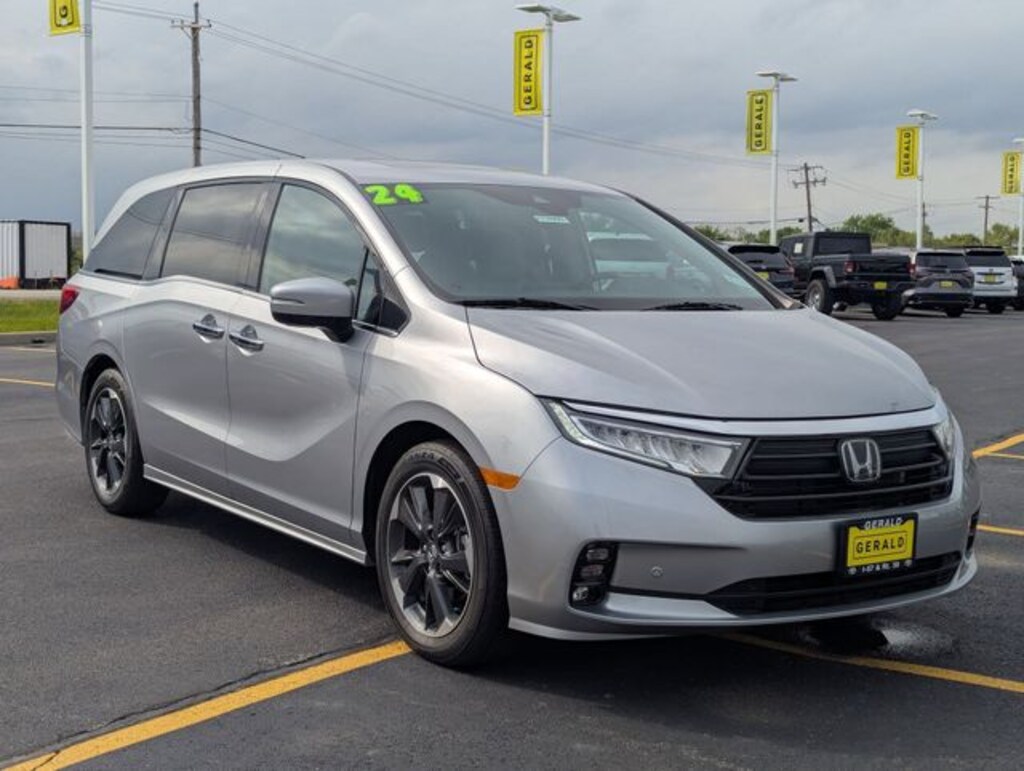 Used 2024 Honda Odyssey Elite Van