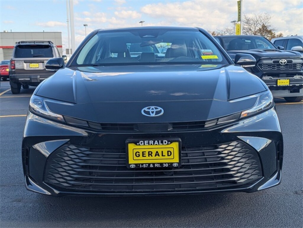 Used 2025 Toyota Camry  Sedan