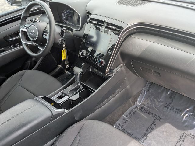 2023 Hyundai Tucson SE - Photo 25
