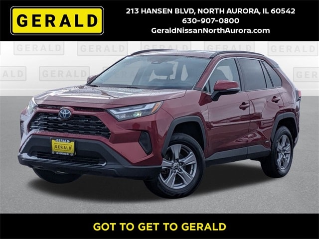2022 Toyota RAV4 XLE's photo