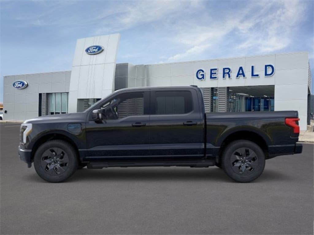 New 2025 Ford F-150 Lightning Lariat TRUCK
