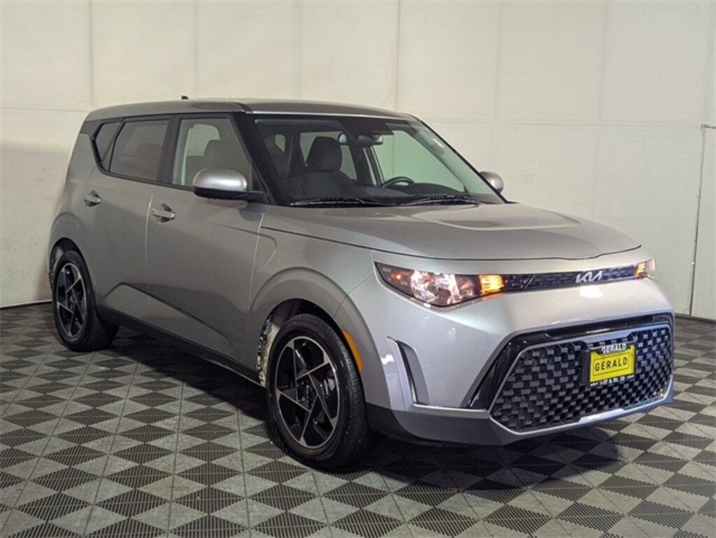 Certified 2024 Kia Soul EX Hatchback