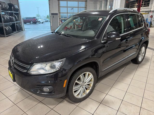 2016 Volkswagen Tiguan 2.0T SE's photo