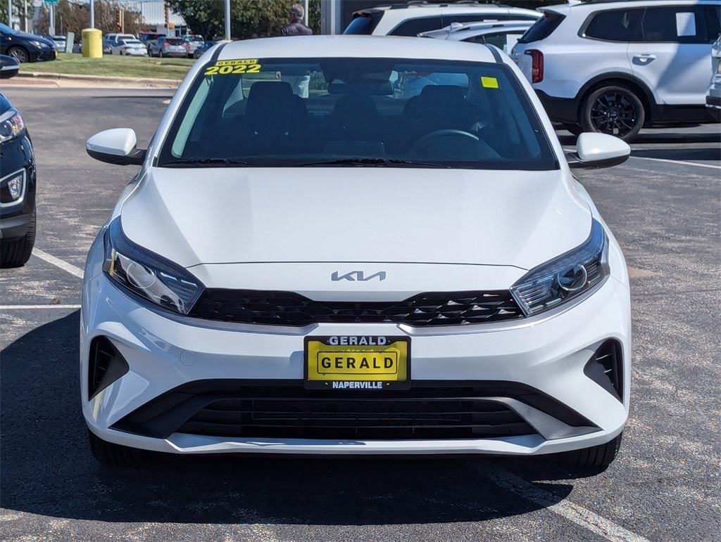 Used 2022 Kia FORTE FE with VIN 3KPF24AD9NE499053 for sale in North Aurora, IL