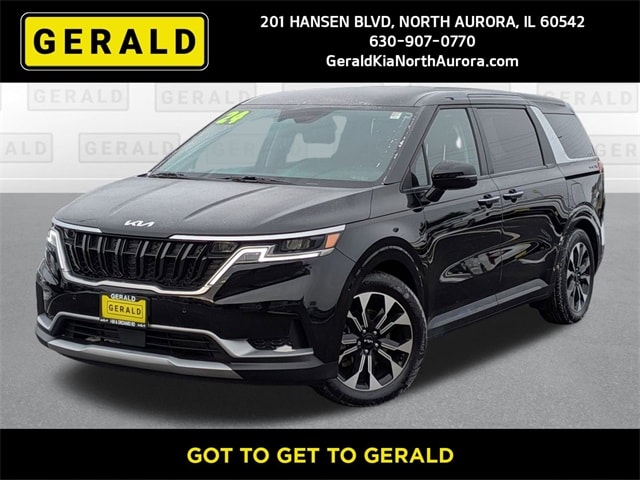 2024 Kia Carnival EX's photo