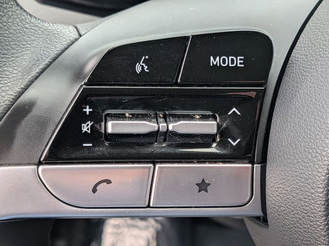 2023 Hyundai Tucson SE - Photo 14