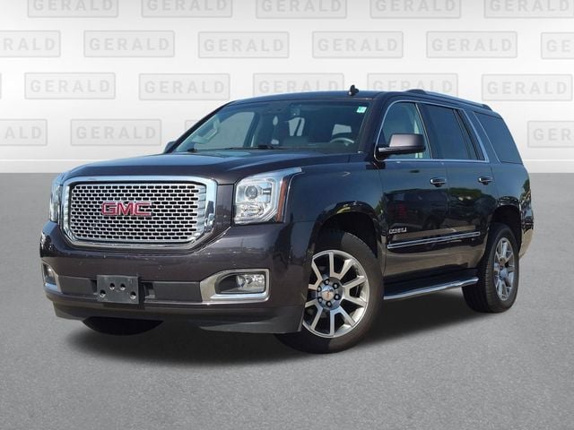 2015 GMC Yukon 4WD Denali's photo