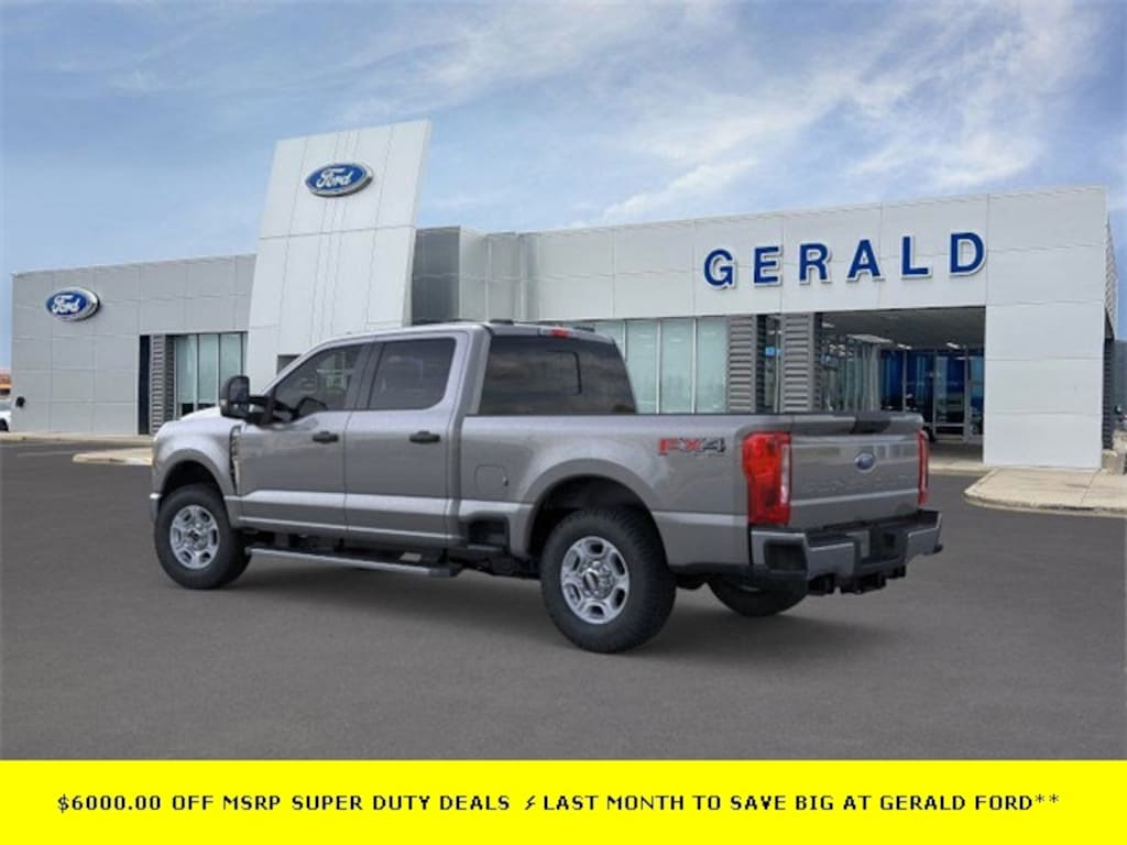 New 2026 Ford F-250 XLT Truck Crew Cab