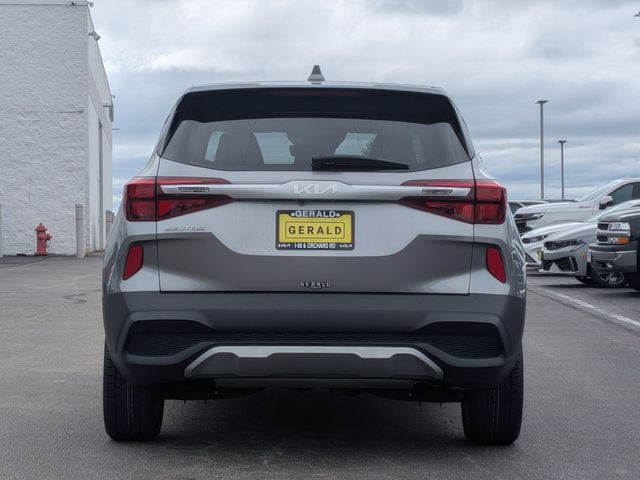 2023 Kia Seltos LX - Photo 6