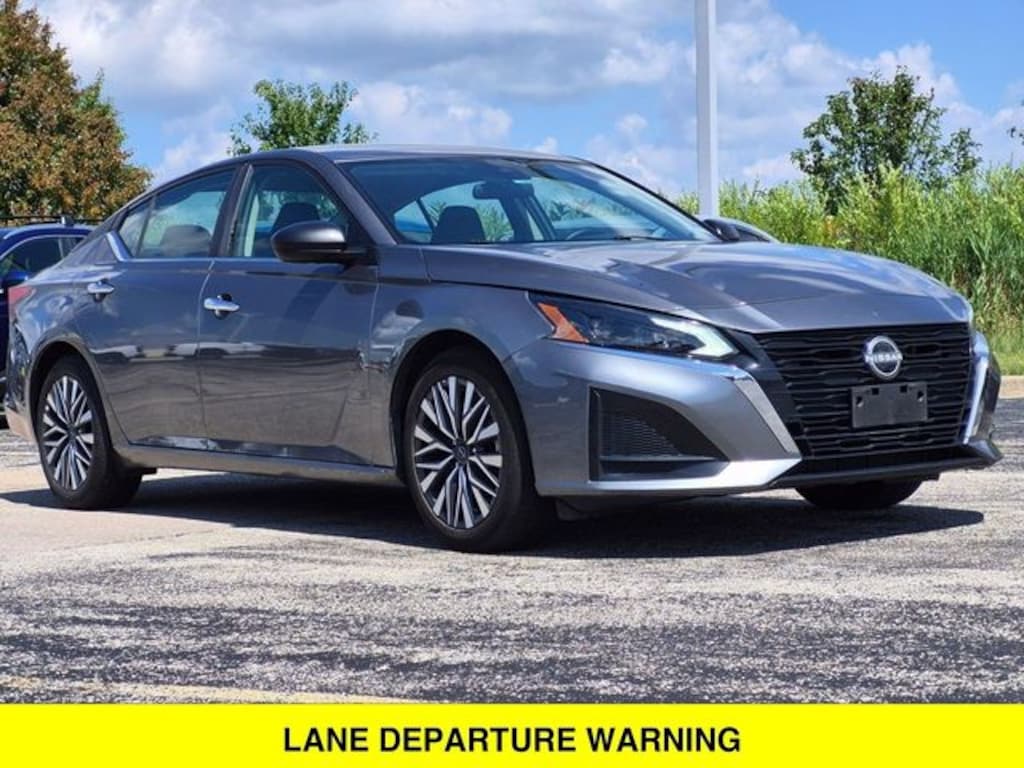 Certified 2025 Nissan Altima SV Sedan