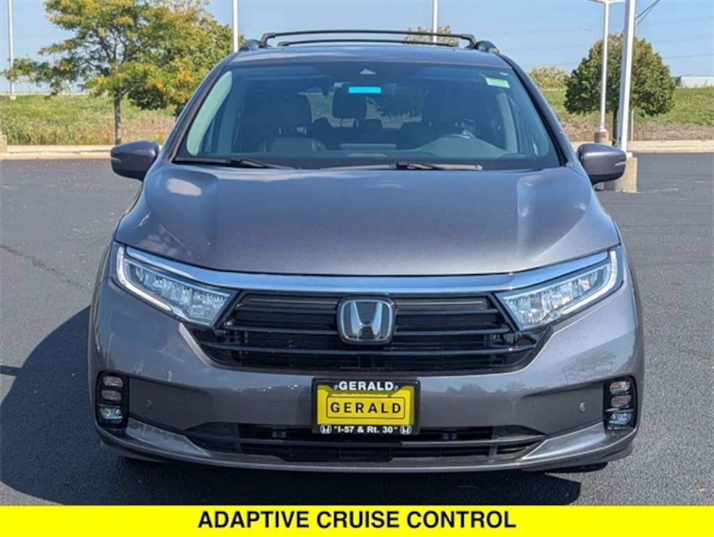 Certified 2023 Honda Odyssey Touring Van