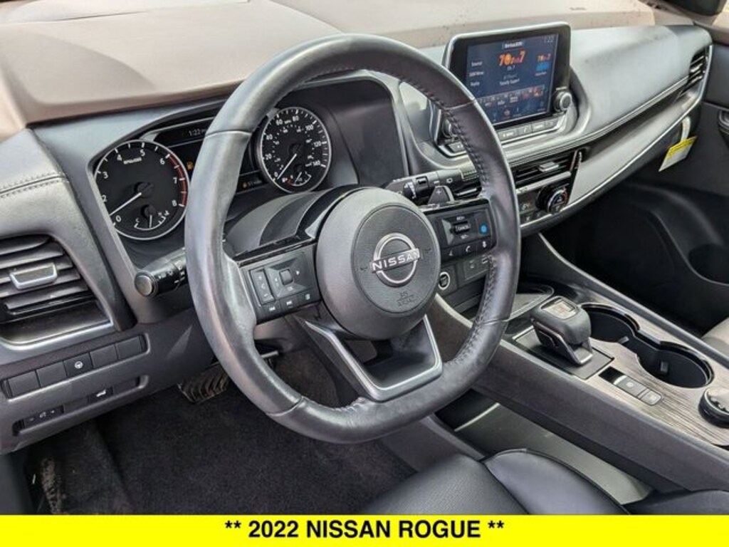 Used 2022 Nissan Rogue SV SUV