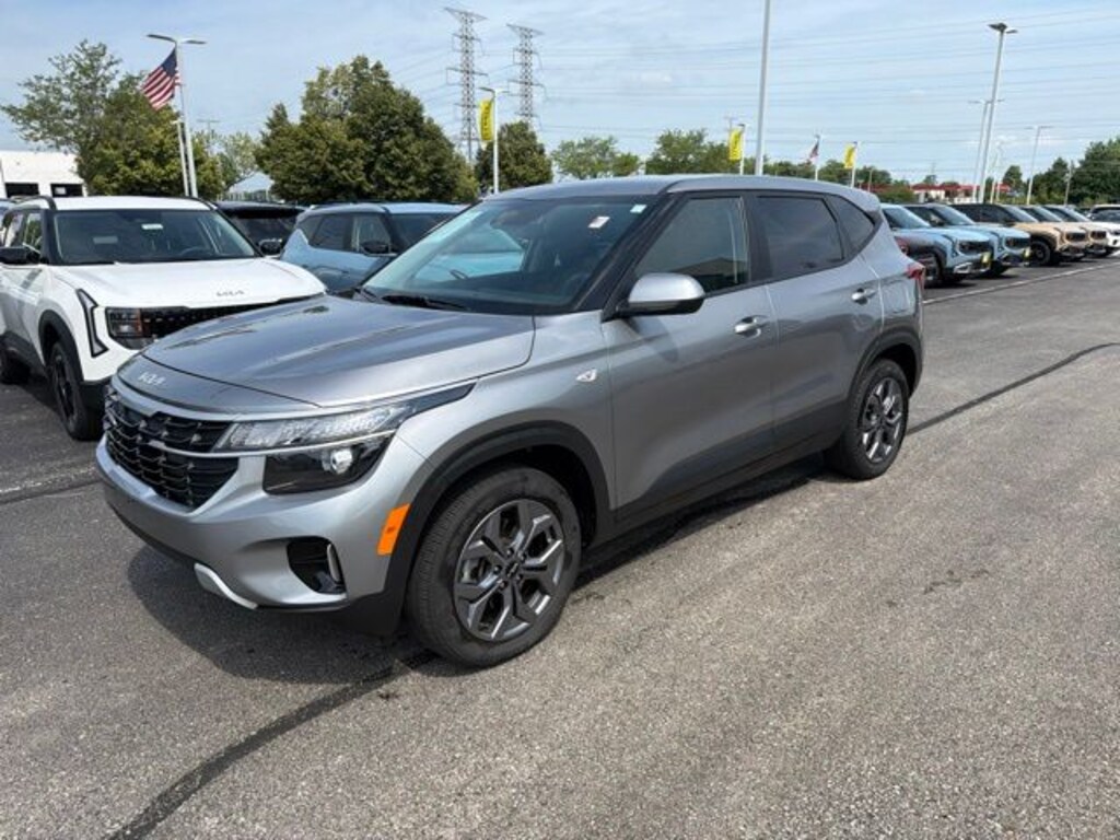 Certified 2024 Kia Seltos LX SUV