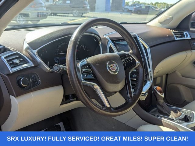 Used 2015 Cadillac SRX Luxury Collection with VIN 3GYFNBE30FS525419 for sale in North Aurora, IL