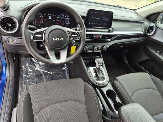 Used 2022 Kia FORTE LXS with VIN 3KPF24AD3NE466520 for sale in North Aurora, IL