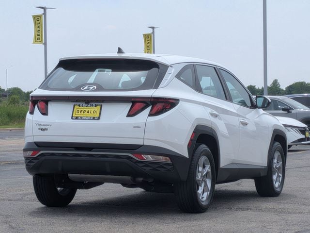 2023 Hyundai Tucson SE - Photo 6