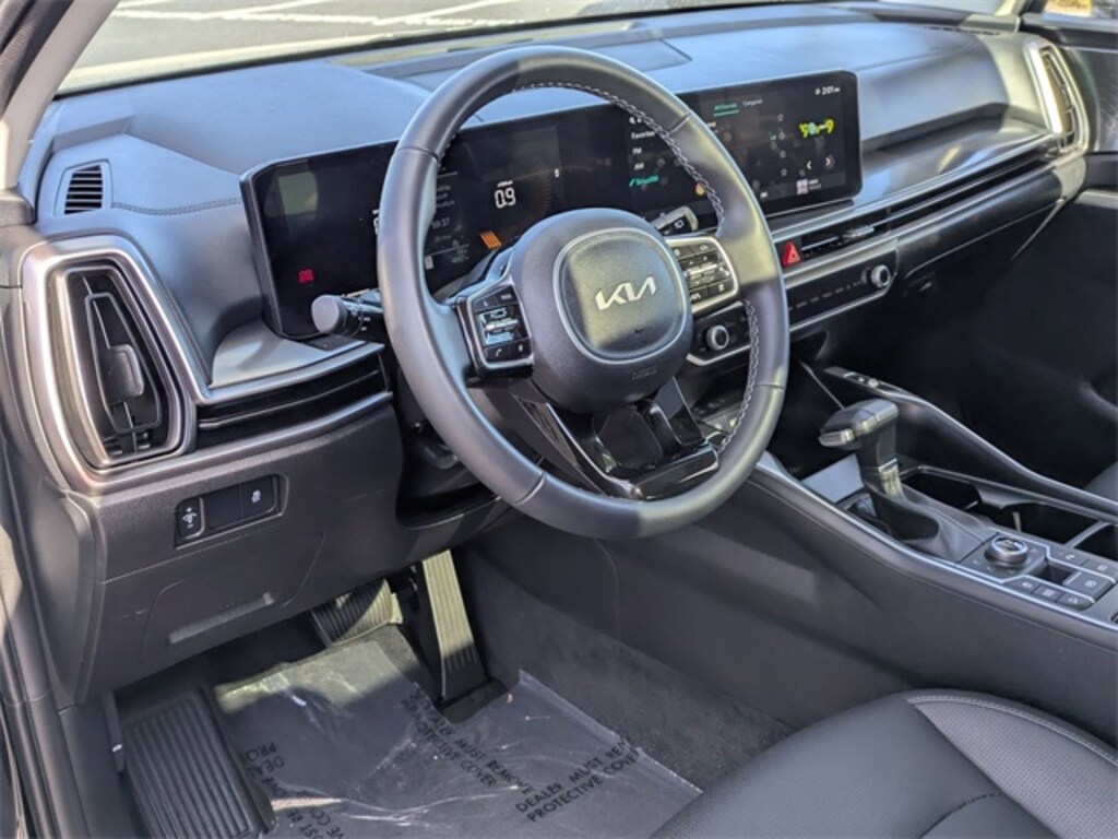 Used 2025 Kia Sorento S SUV