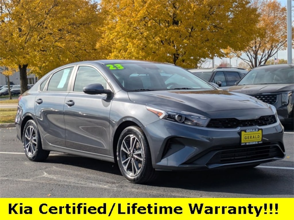Used 2023 Kia Forte LXS Sedan