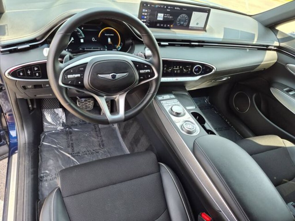 Certified 2024 Genesis GV70 SUV
