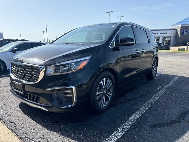 2021 Kia Sedona SX's photo