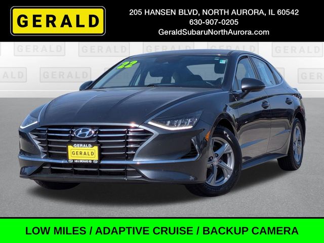 2022 Hyundai Sonata SE's photo