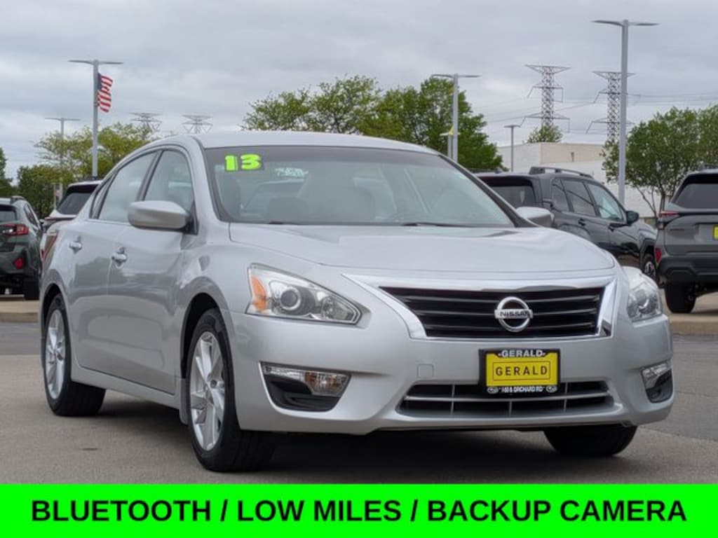 Used 2013 Nissan Altima 2.5 SV Sedan
