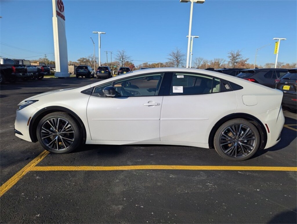 Used 2026 Toyota Prius XLE Hatchback